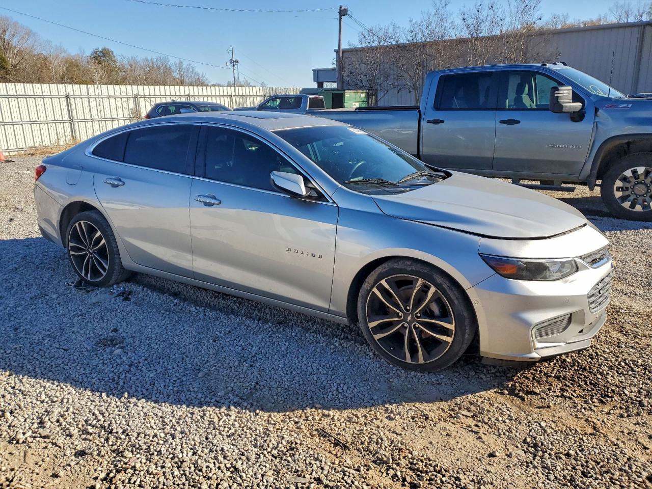 2016 Chevrolet Malibu - zdjęcie 4