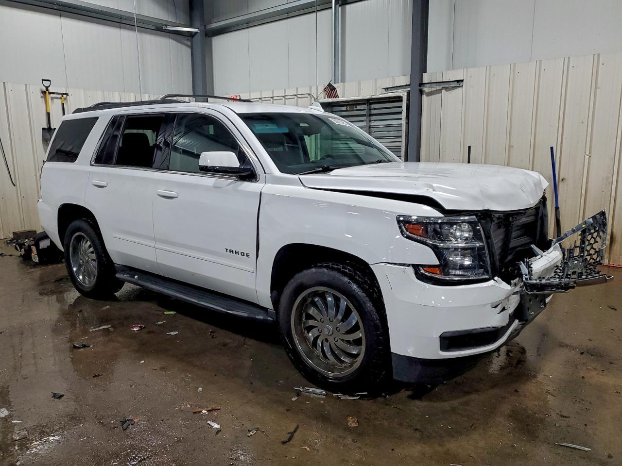 2018 Chevrolet Tahoe K1500 Ls - zdjęcie 4