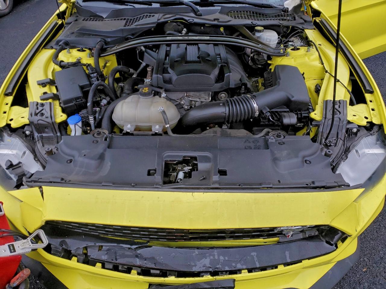 2021 Ford Mustang - zdjęcie 11