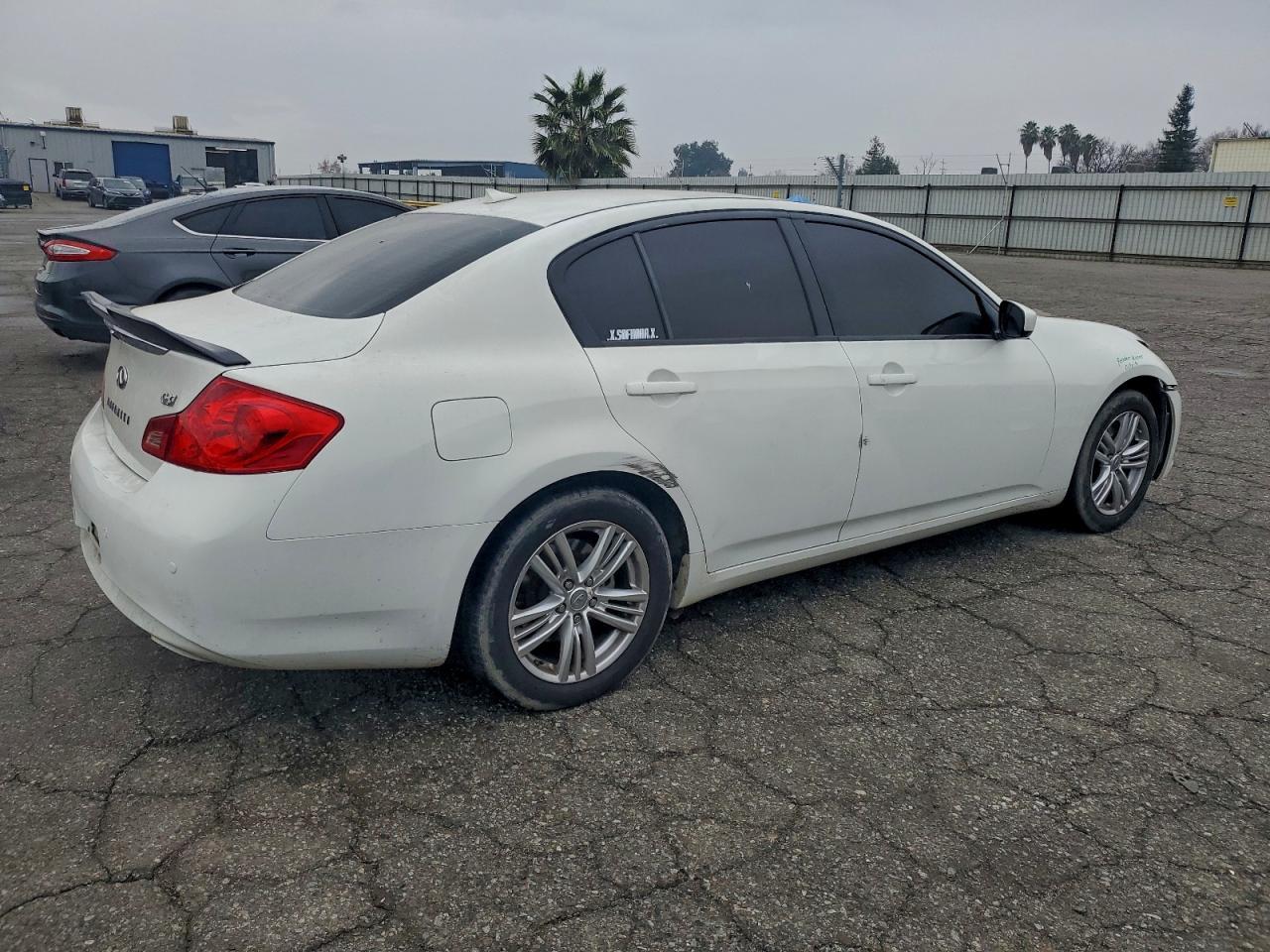 2013 Infiniti G37 Base - zdjęcie 3