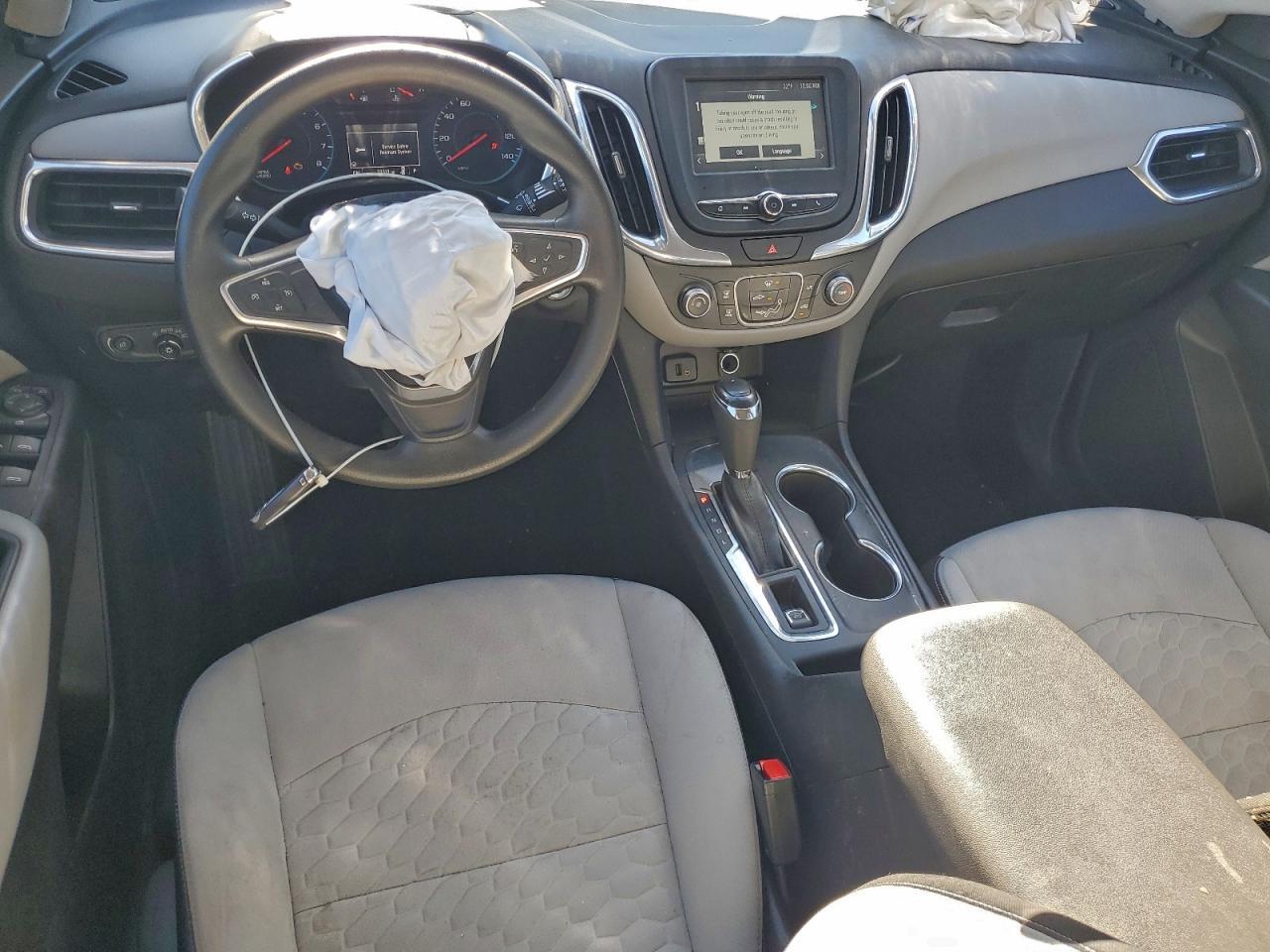 2018 Chevrolet Equinox Ls - zdjęcie 8