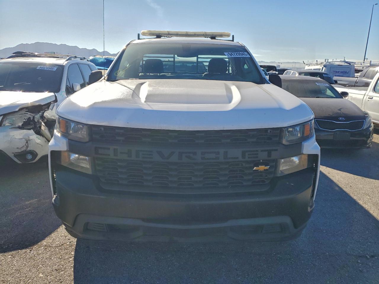 2021 Chevrolet Silverado C1500 - zdjęcie 5