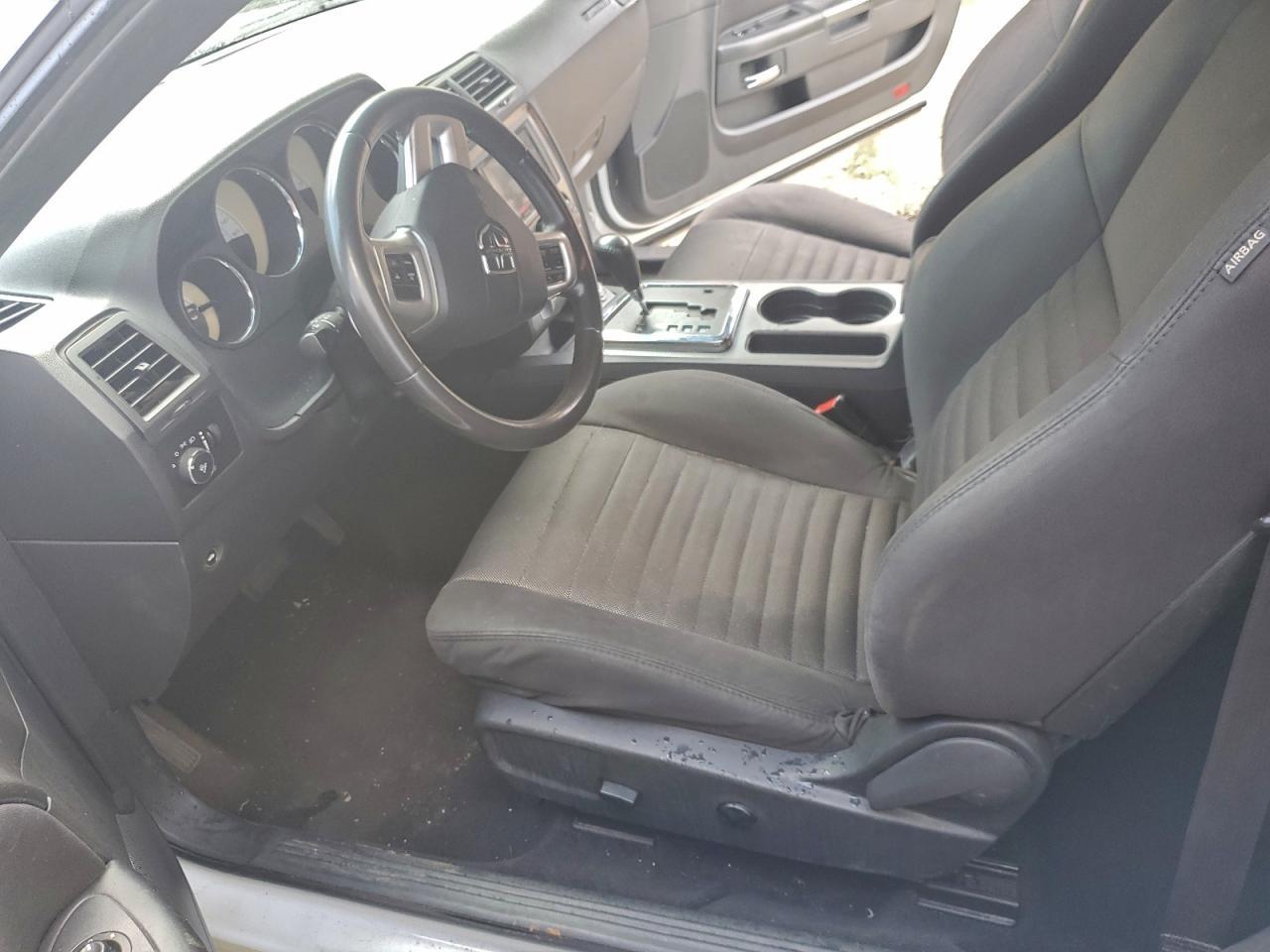 2014 Dodge Challenger R/T - zdjęcie 7