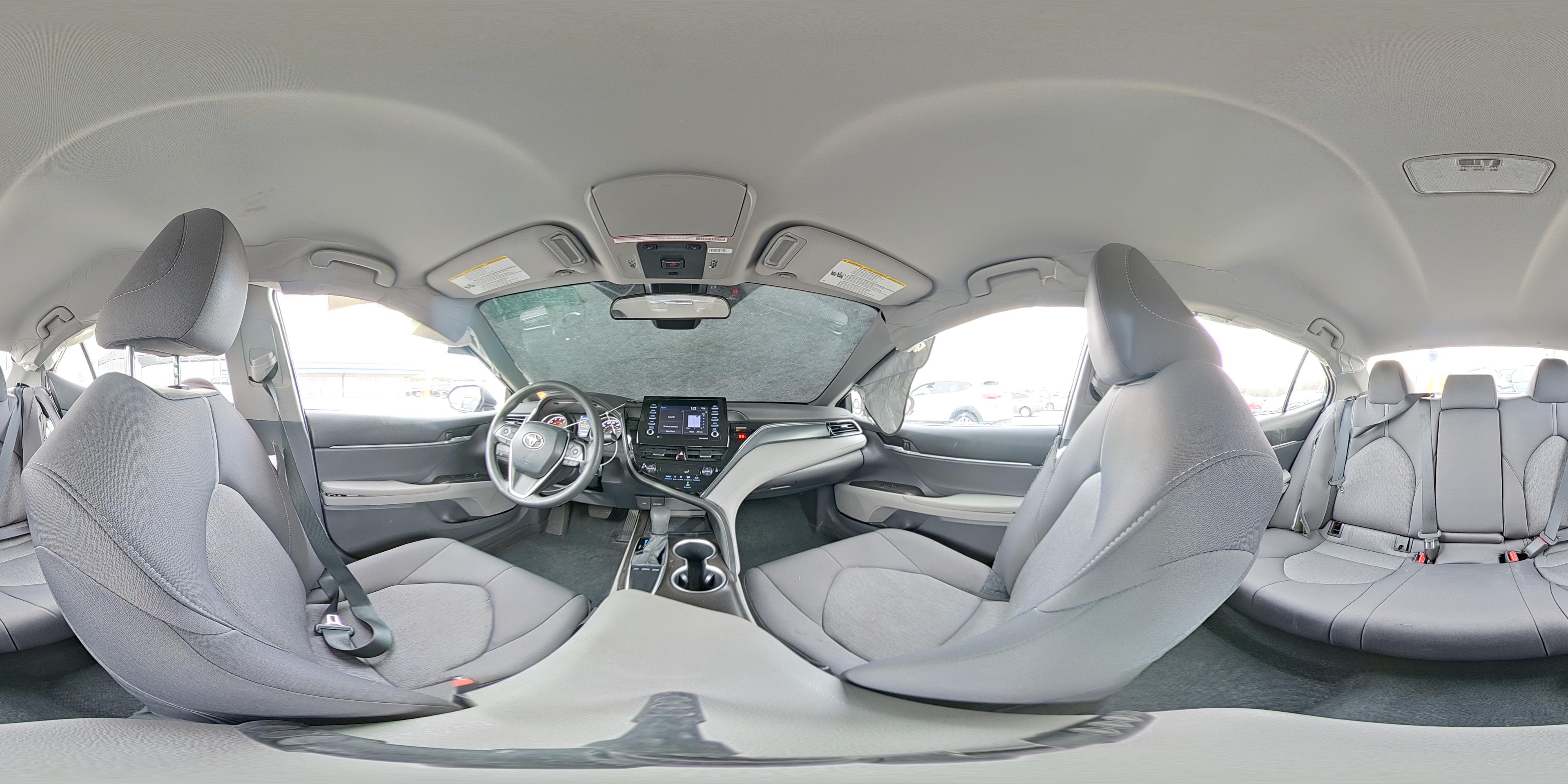 2023 Toyota Camry Le - zdjęcie 14