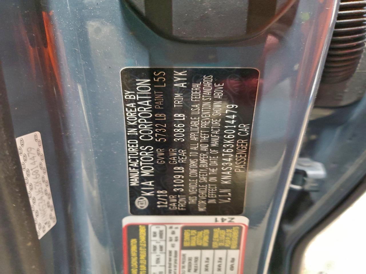 2019 Kia K900 Luxury - zdjęcie 12