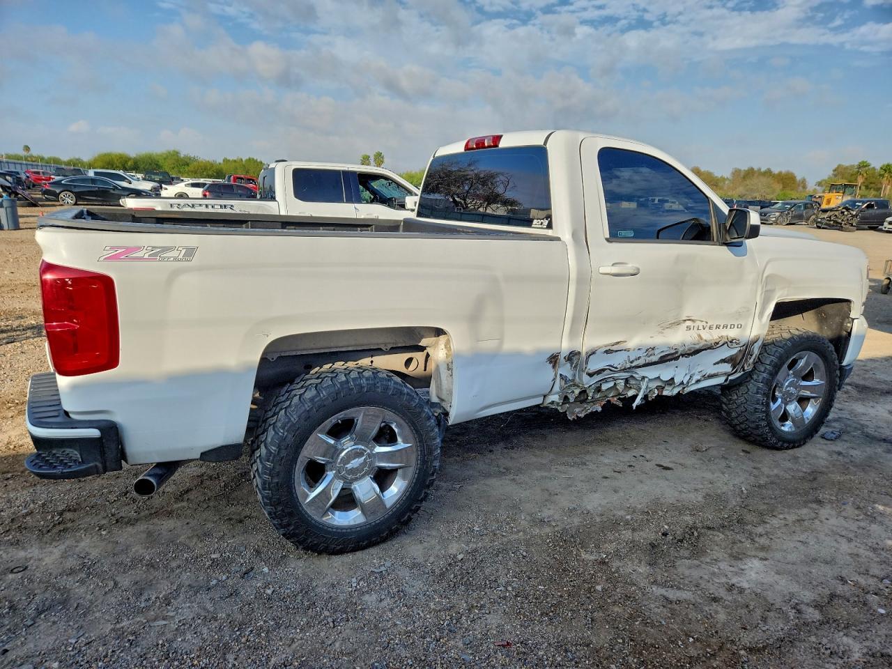 2015 Chevrolet Silverado K1500 - zdjęcie 3