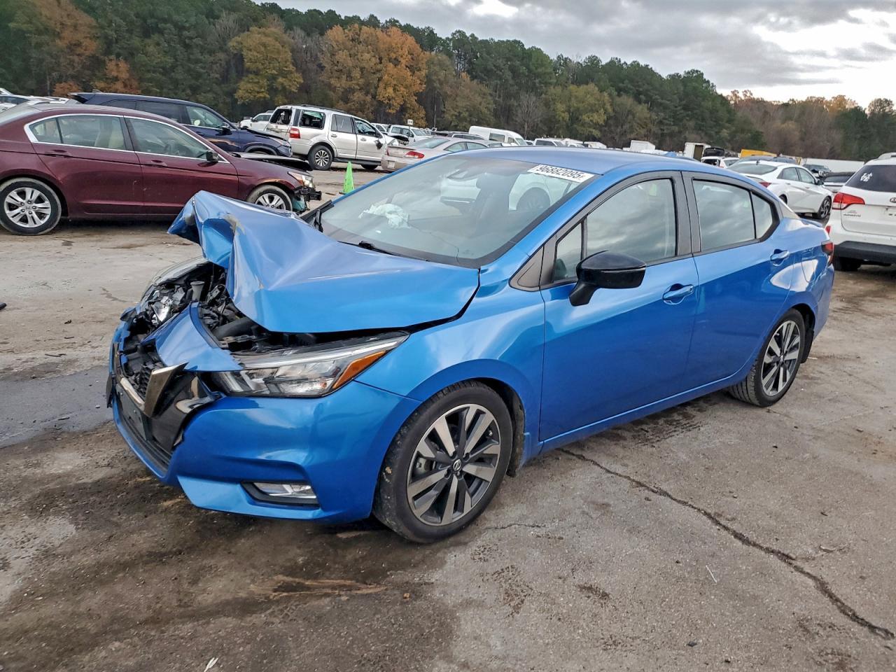 2020 Nissan Versa Sr - zdjęcie główne