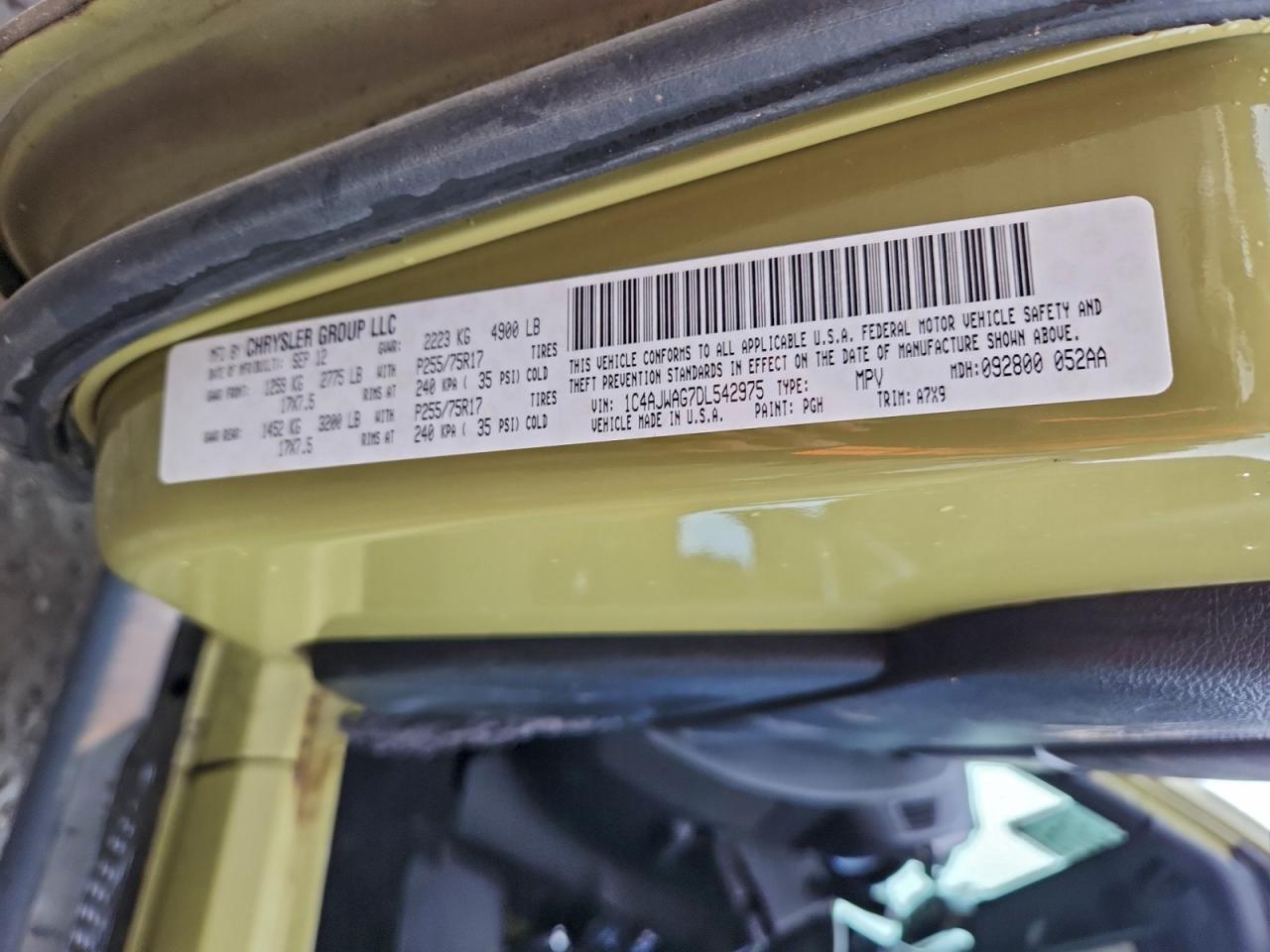 2013 Jeep Wrangler Sport - zdjęcie 14