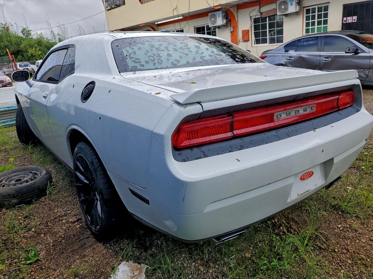 2014 Dodge Challenger R/T - zdjęcie 2