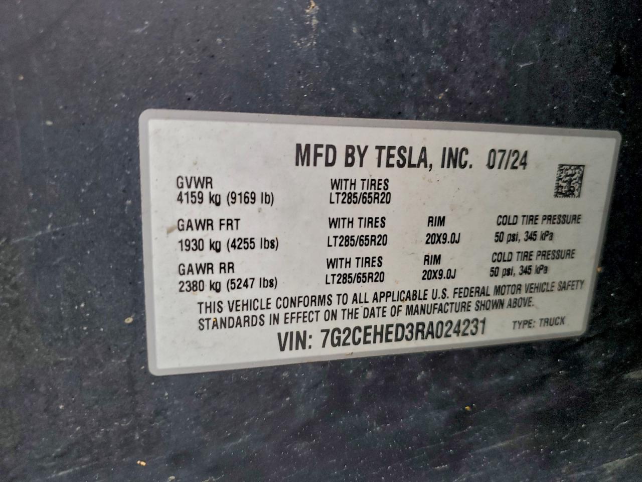 2024 Tesla Cybertruck - zdjęcie 12