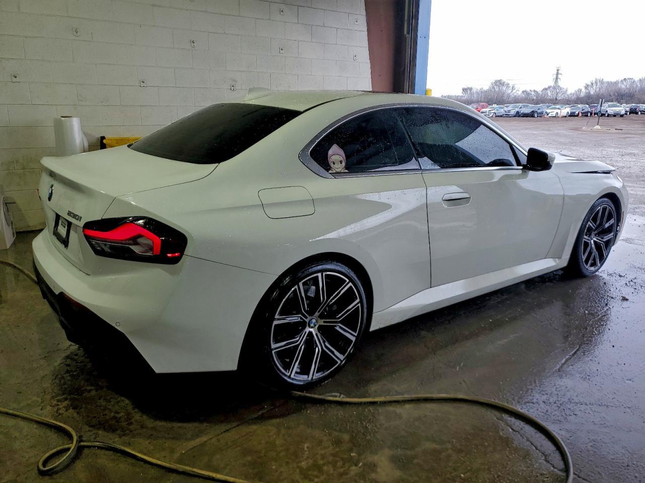 2022 BMW 230I - zdjęcie 3