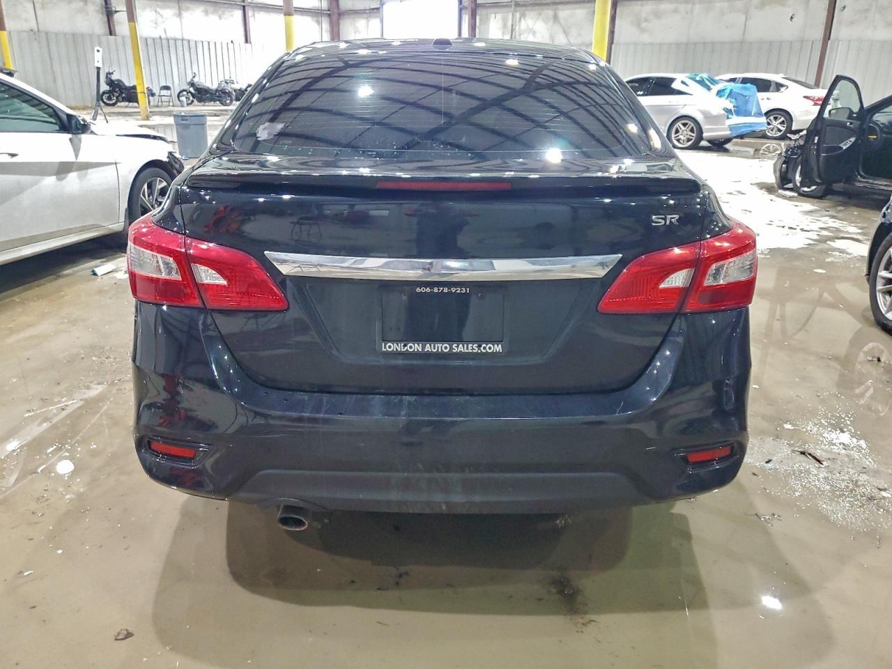 2019 Nissan Sentra S - zdjęcie 6