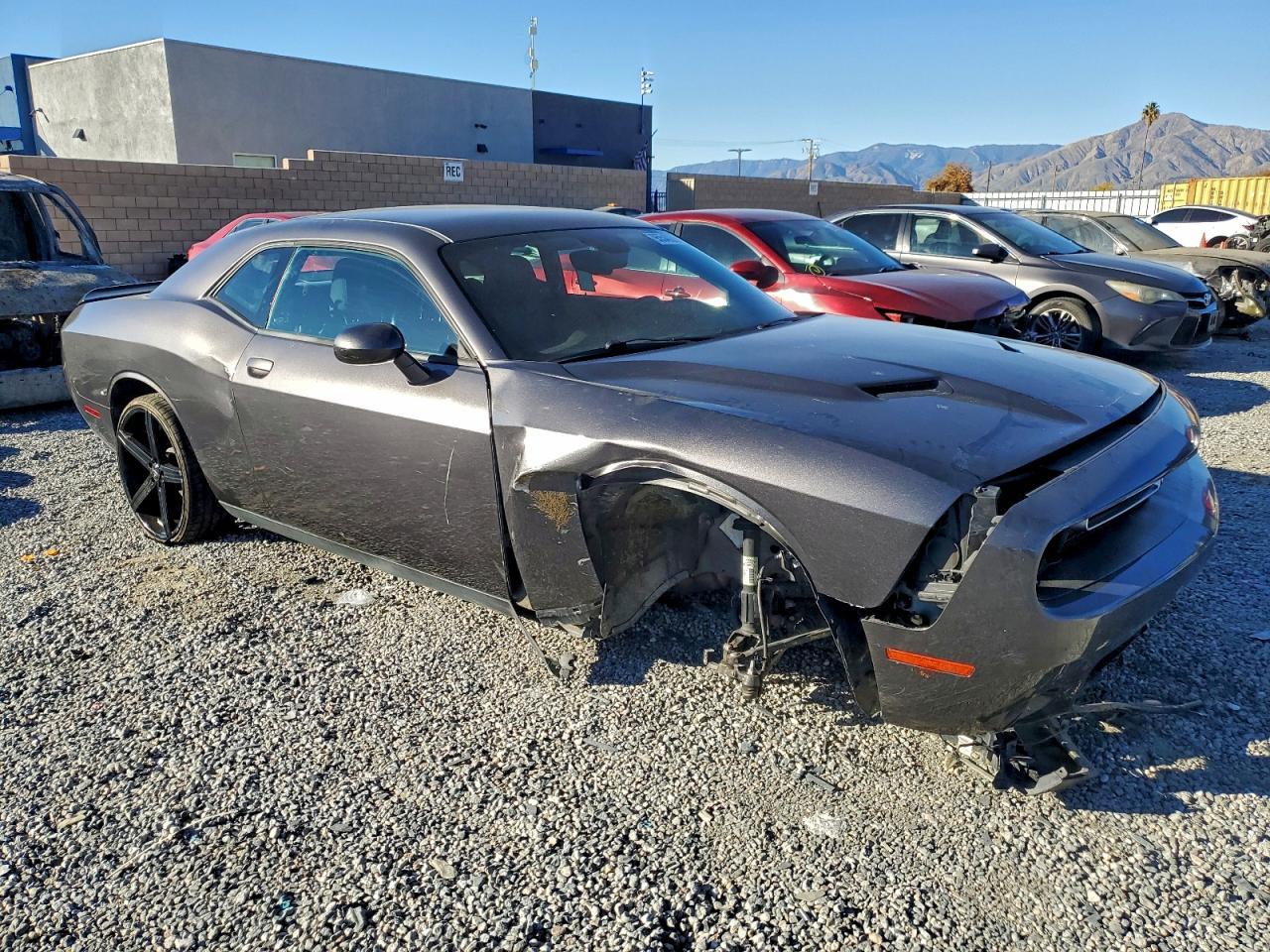 2018 Dodge Challenger Sxt - zdjęcie 4