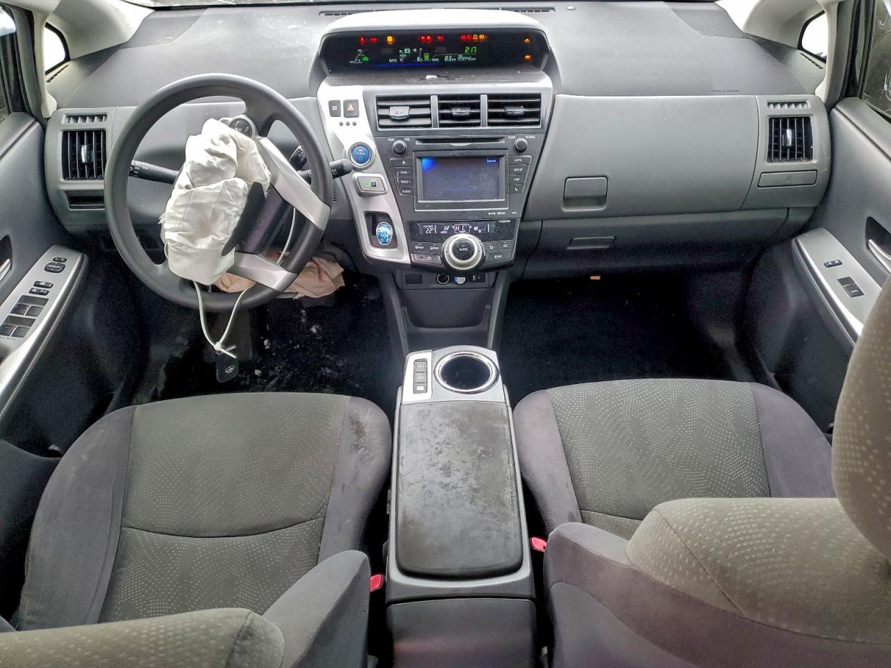 2014 Toyota Prius V Three - zdjęcie 8