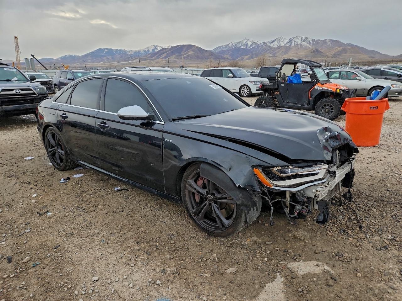 Audi S6 - zdjęcie 4