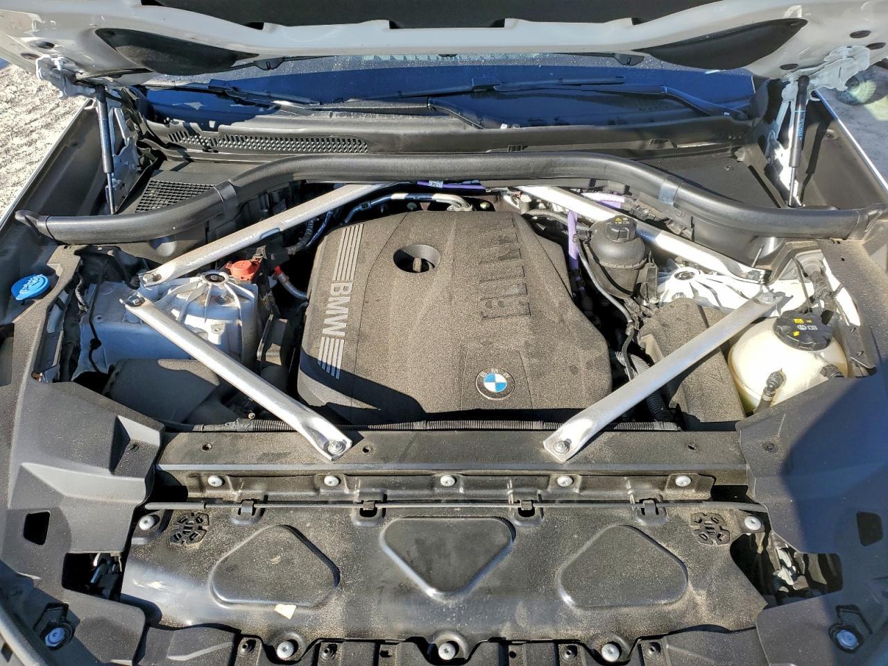 2024 BMW X5 xDrive40I - zdjęcie 12