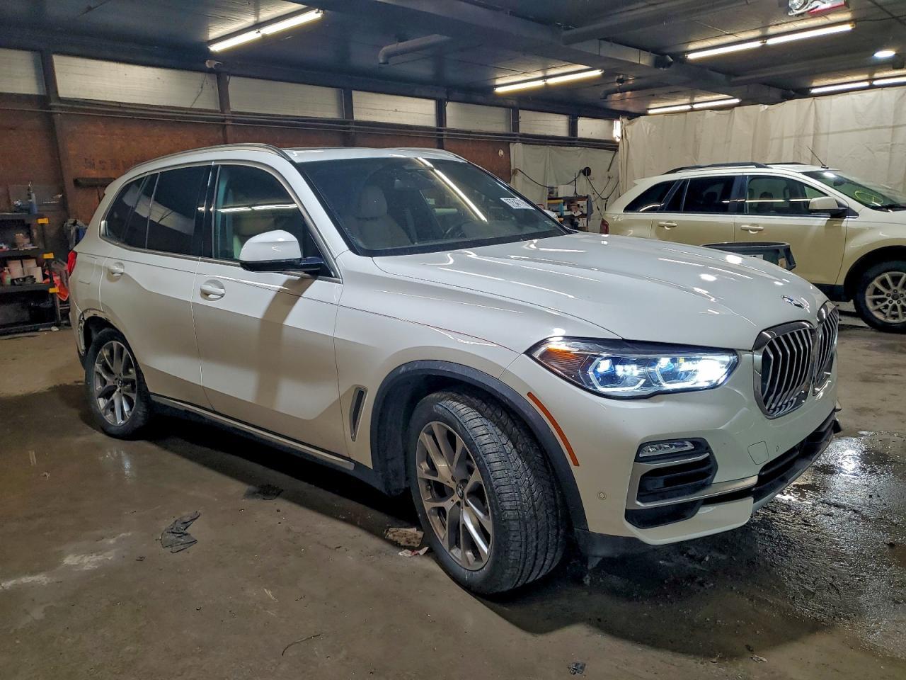 2019 BMW X5 xDrive40I - zdjęcie 4