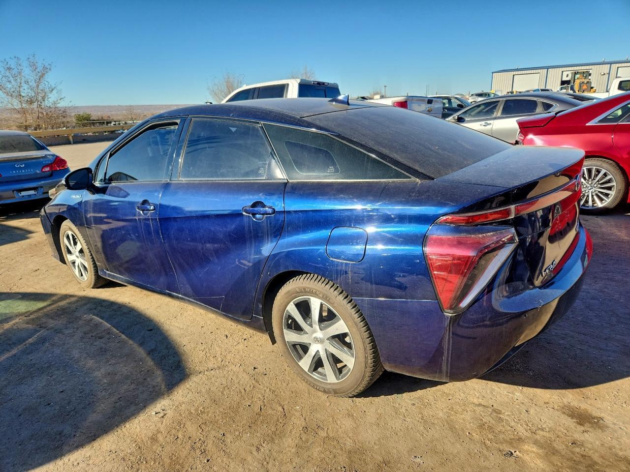 2017 Toyota Mirai - zdjęcie 2