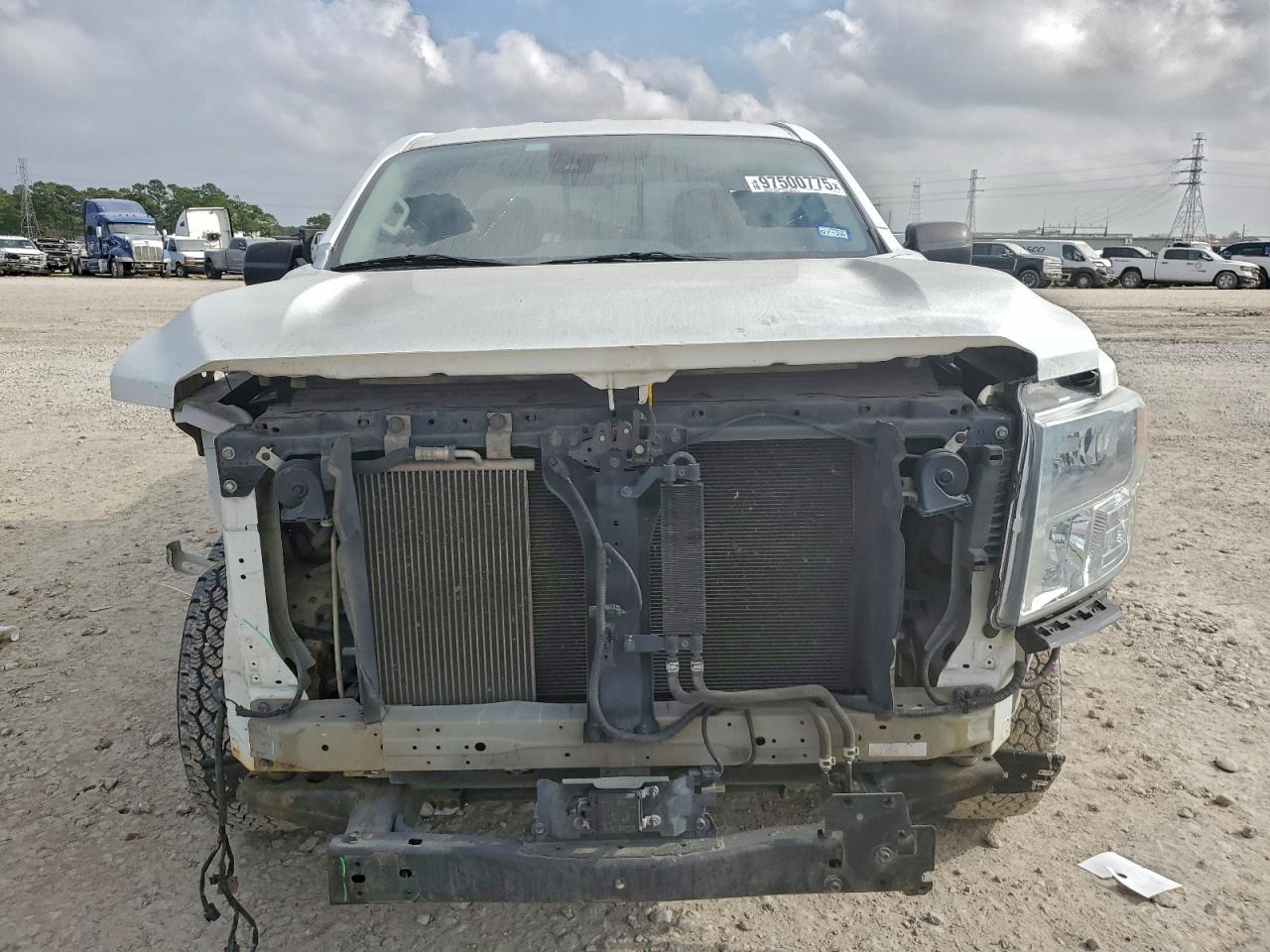 2022 Nissan Titan Xd S - zdjęcie 5