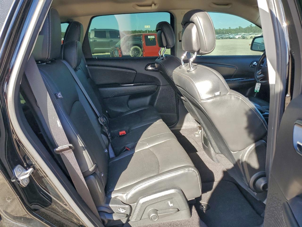 2017 Dodge Journey Crossroad - zdjęcie 11