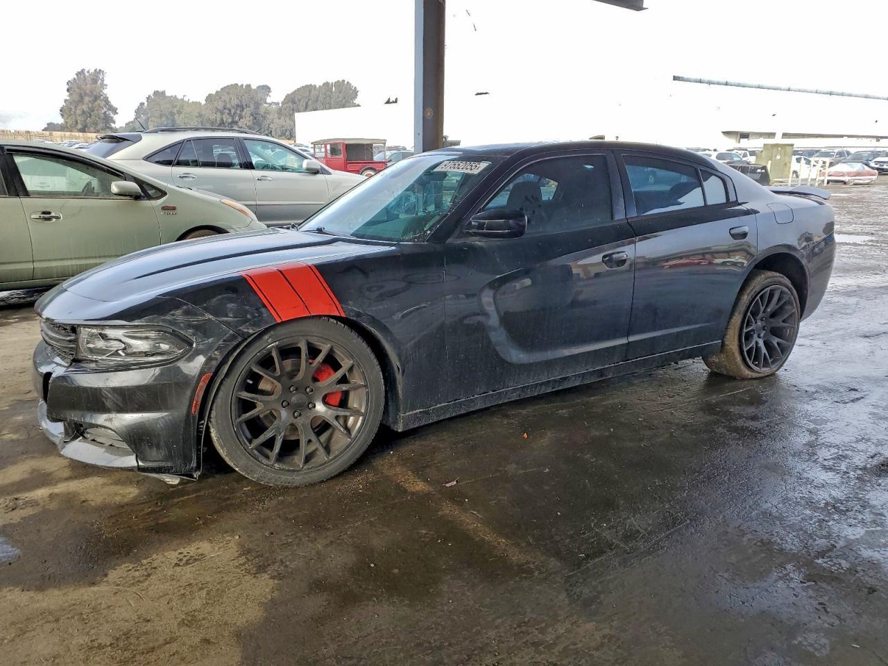 2016 Dodge Charger Sxt - zdjęcie główne