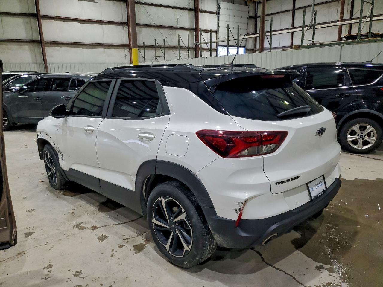 2021 Chevrolet Trailblazer Rs - zdjęcie 2