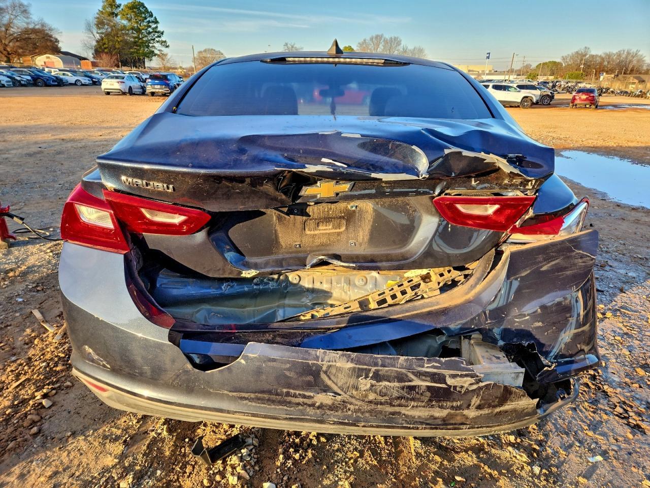 2017 Chevrolet Malibu Ls - zdjęcie 6