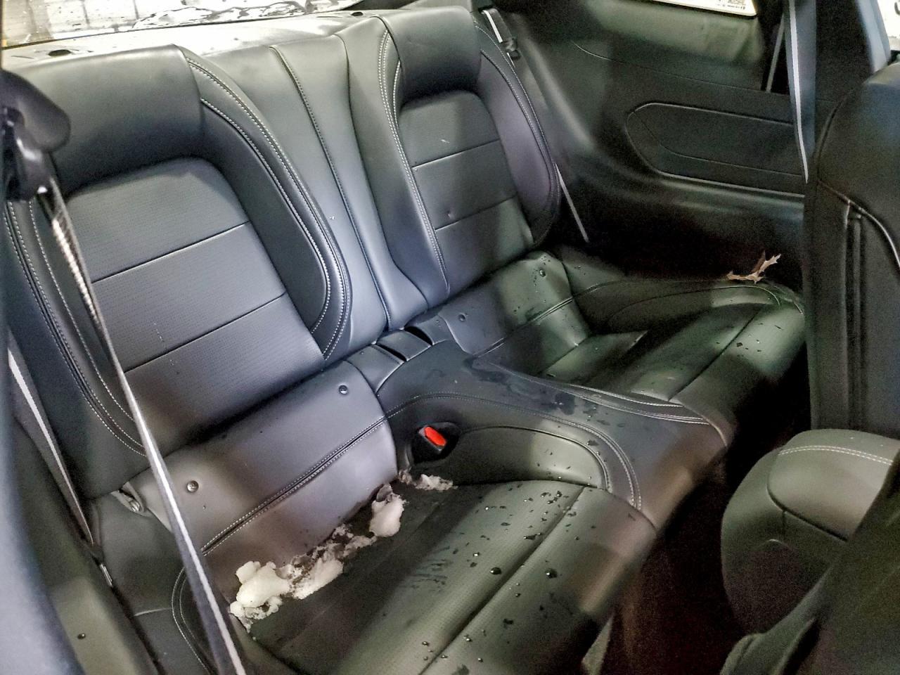 2024 Ford Mustang - zdjęcie 10