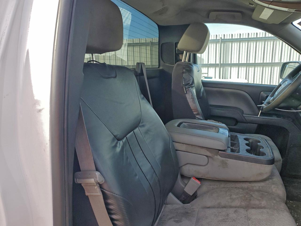 2015 GMC Sierra C1500 - zdjęcie 10