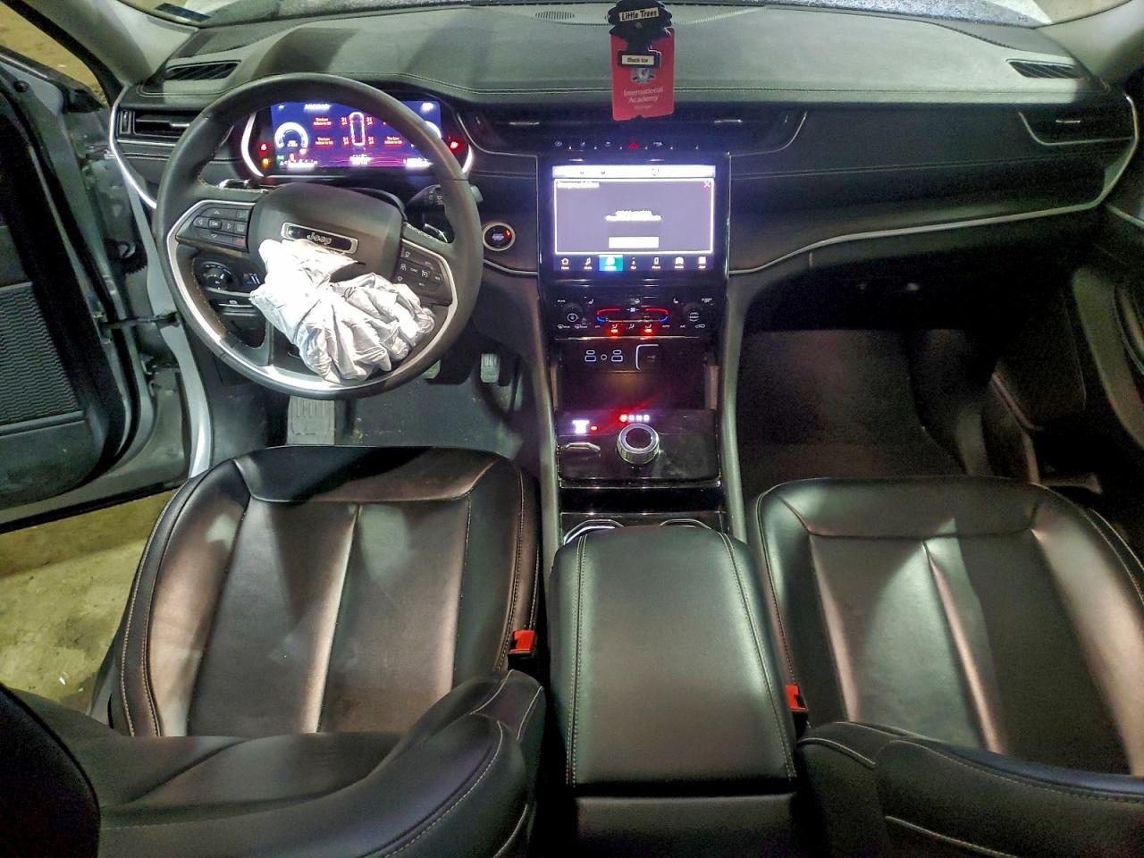 2023 Jeep Grand Cherokee L Limited - zdjęcie 8