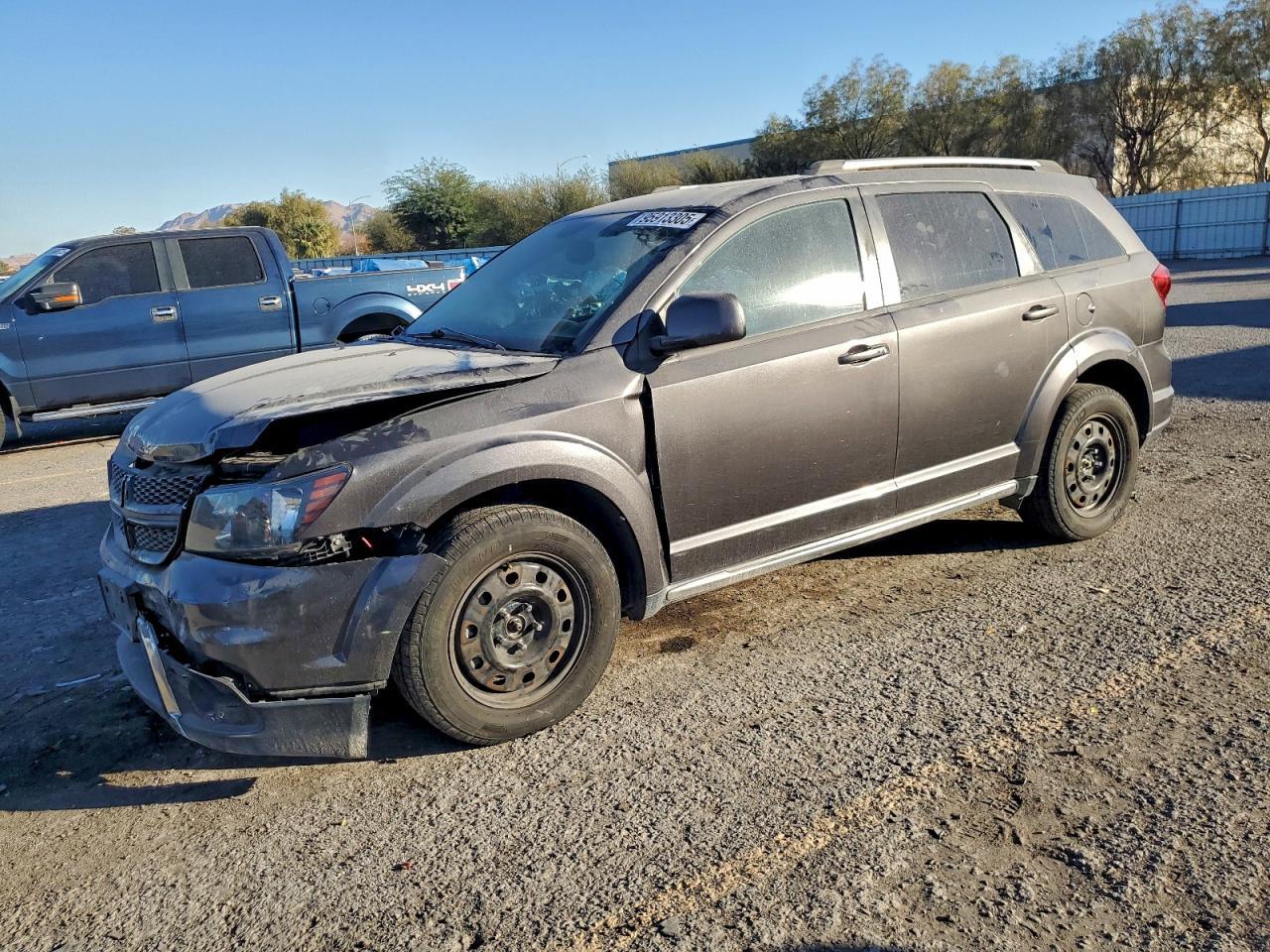 2015 Dodge Journey Crossroad - zdjęcie główne