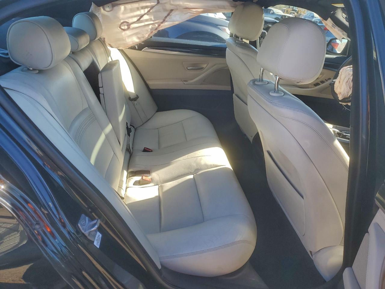 2016 BMW 535 I - zdjęcie 10
