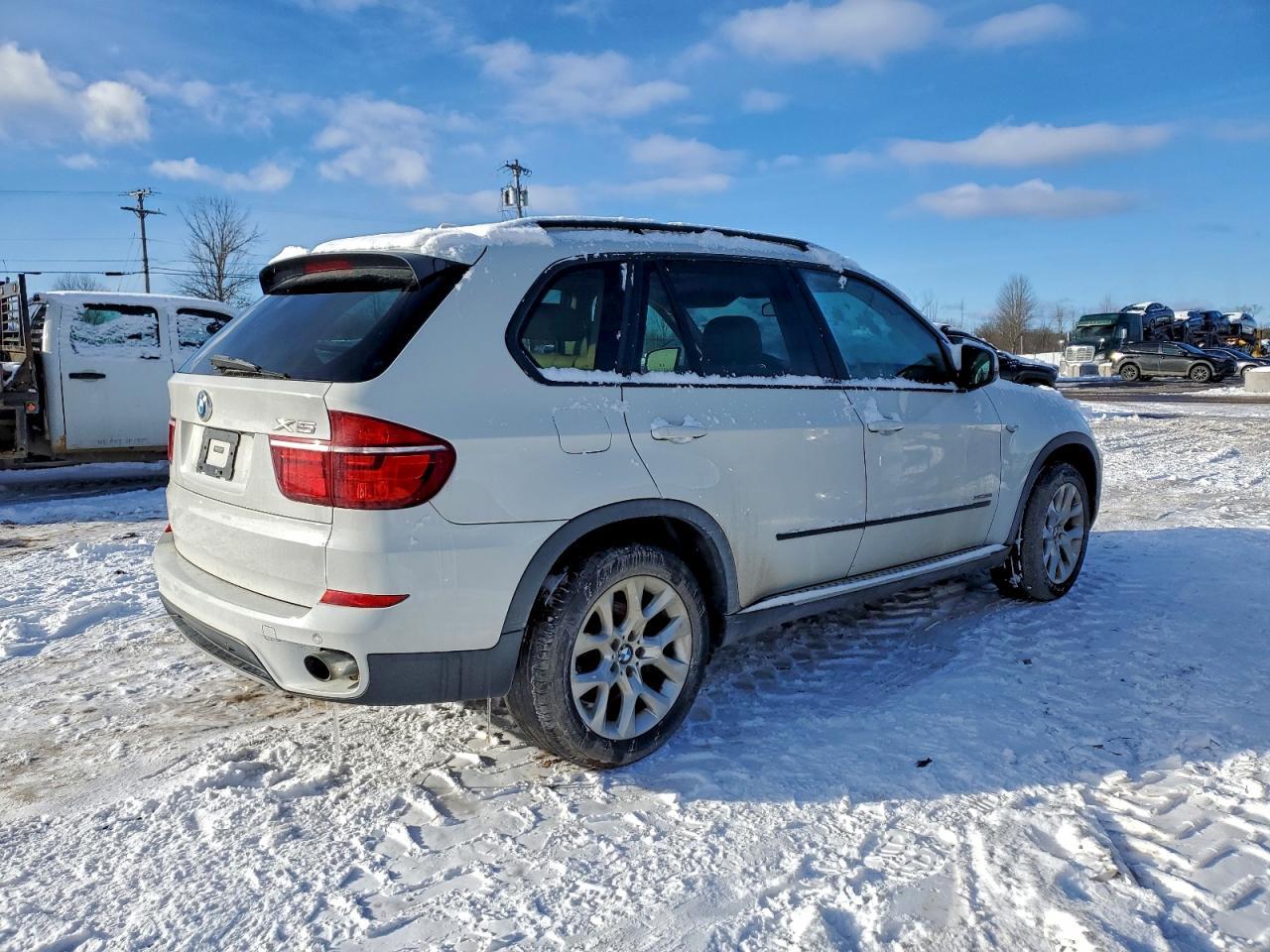 2013 BMW X5 xDrive35I - zdjęcie 3