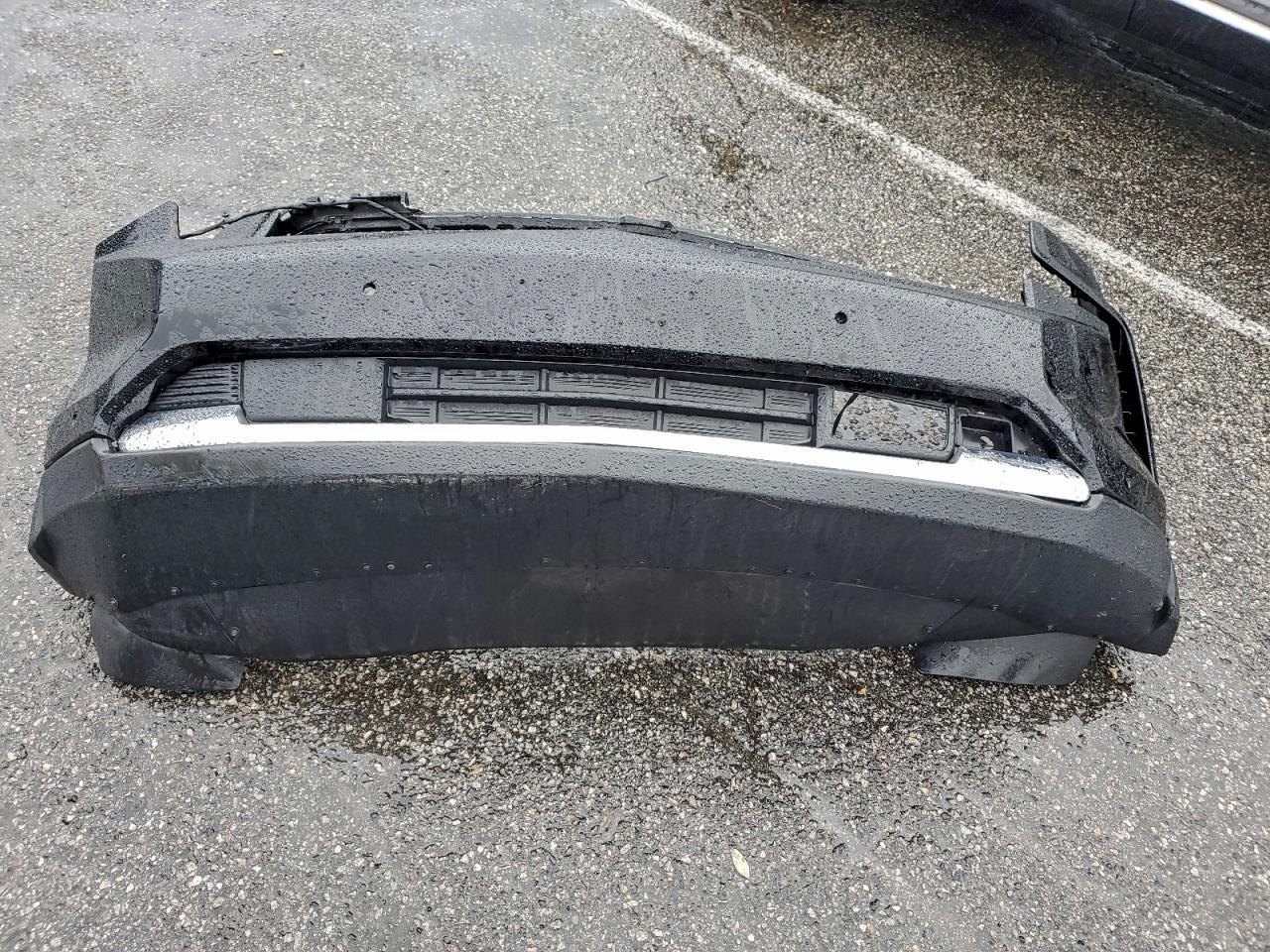 2023 Chevrolet Suburban C1500 Ls - zdjęcie 13