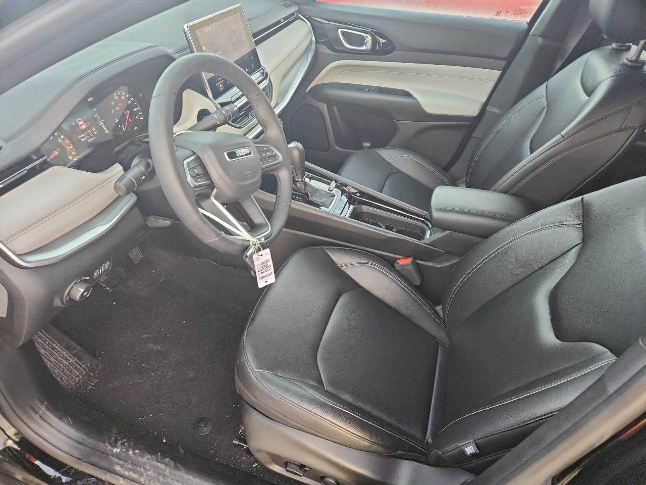 2025 Jeep Compass Limited - zdjęcie 7