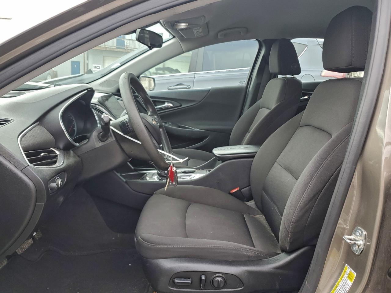 2020 Chevrolet Malibu Lt - zdjęcie 7