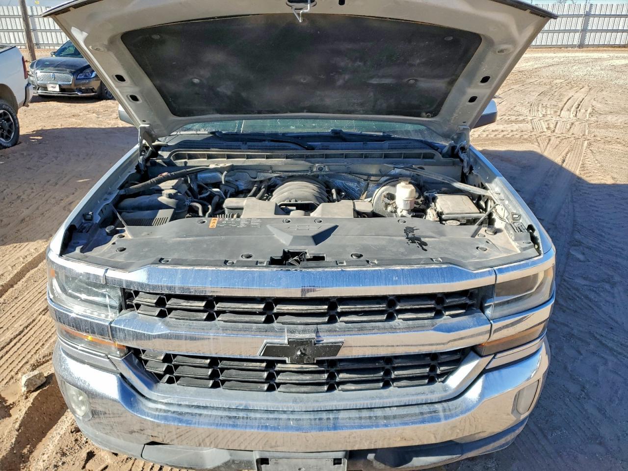 2018 Chevrolet Silverado C1500 Lt - zdjęcie 11