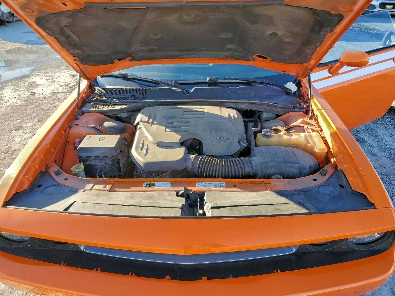 2014 Dodge Challenger Sxt - zdjęcie 11