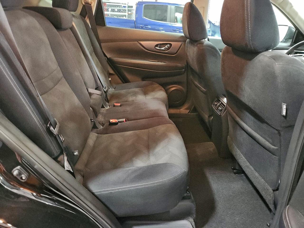 2016 Nissan Rogue S - zdjęcie 10