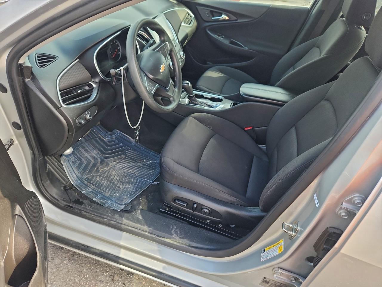 2020 Chevrolet Malibu Lt - zdjęcie 7