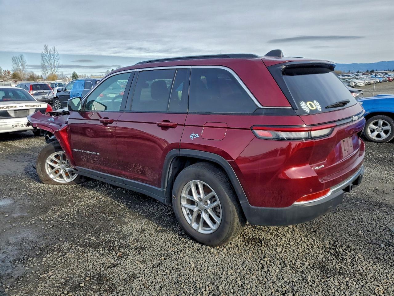 2024 Jeep Grand Cherokee Laredo - zdjęcie 2