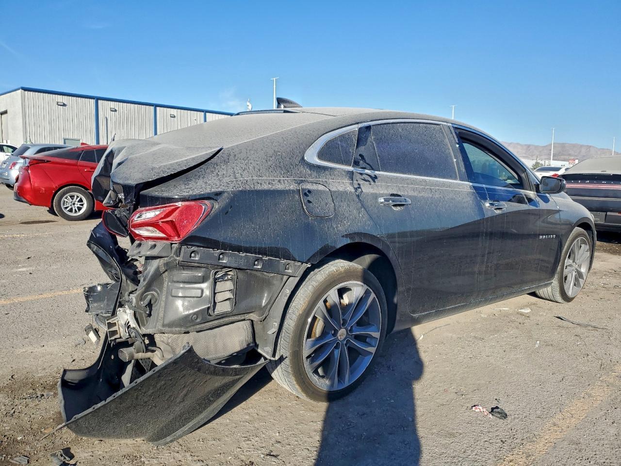 2022 Chevrolet Malibu Premier - zdjęcie 3