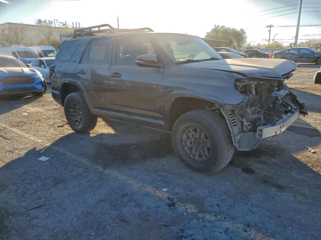 2022 Toyota 4Runner Limited - zdjęcie 4