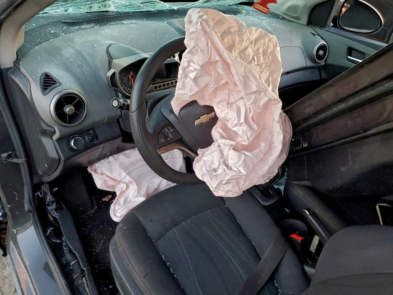 2015 Chevrolet Sonic Lt - zdjęcie 8