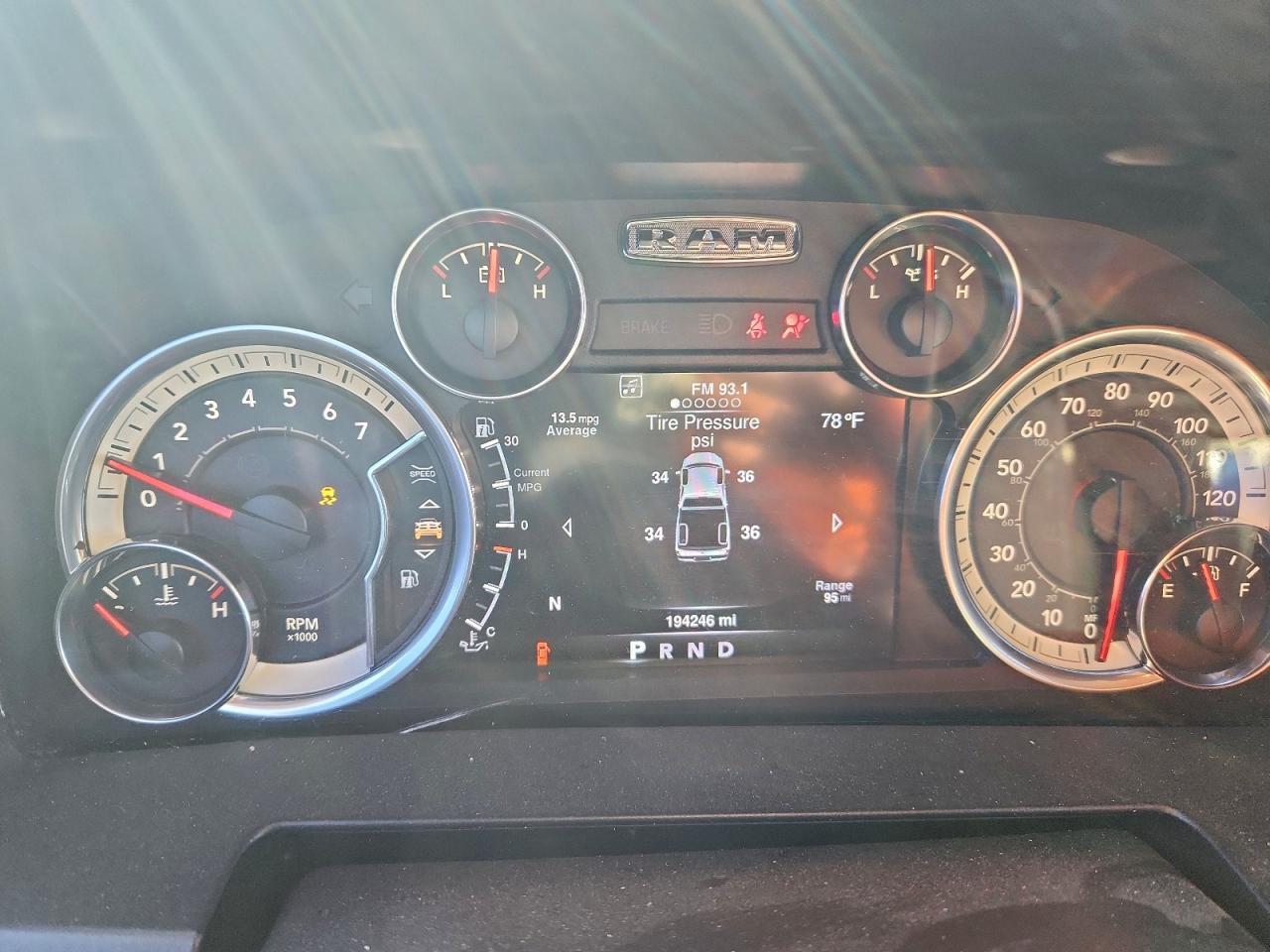 2016 Ram 1500 Sport - zdjęcie 9