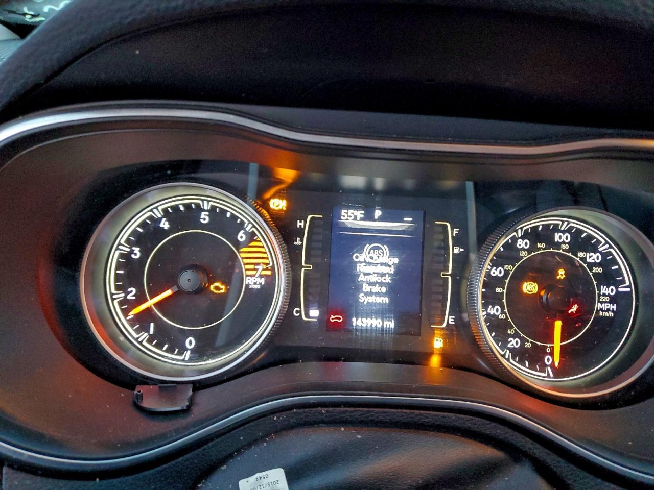 2019 Jeep Cherokee Latitude Plus - zdjęcie 9