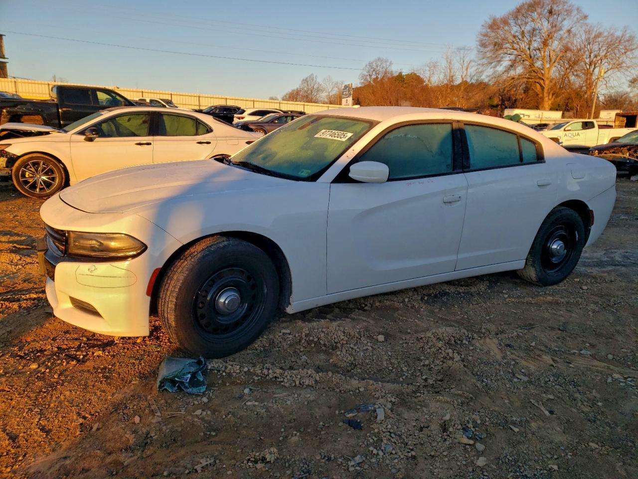 2016 Dodge Charger Police - zdjęcie główne