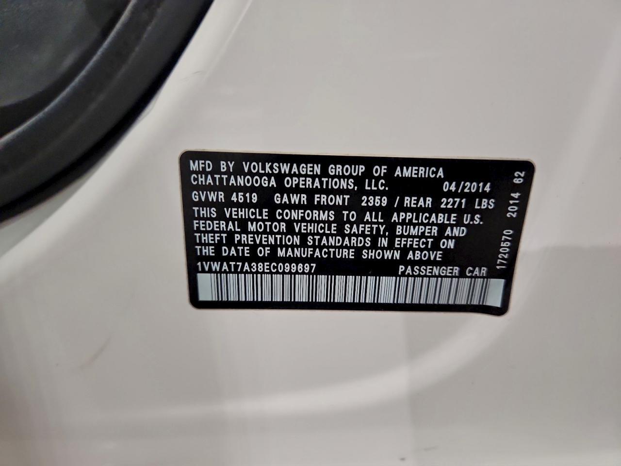 2014 Volkswagen Passat S - zdjęcie 12