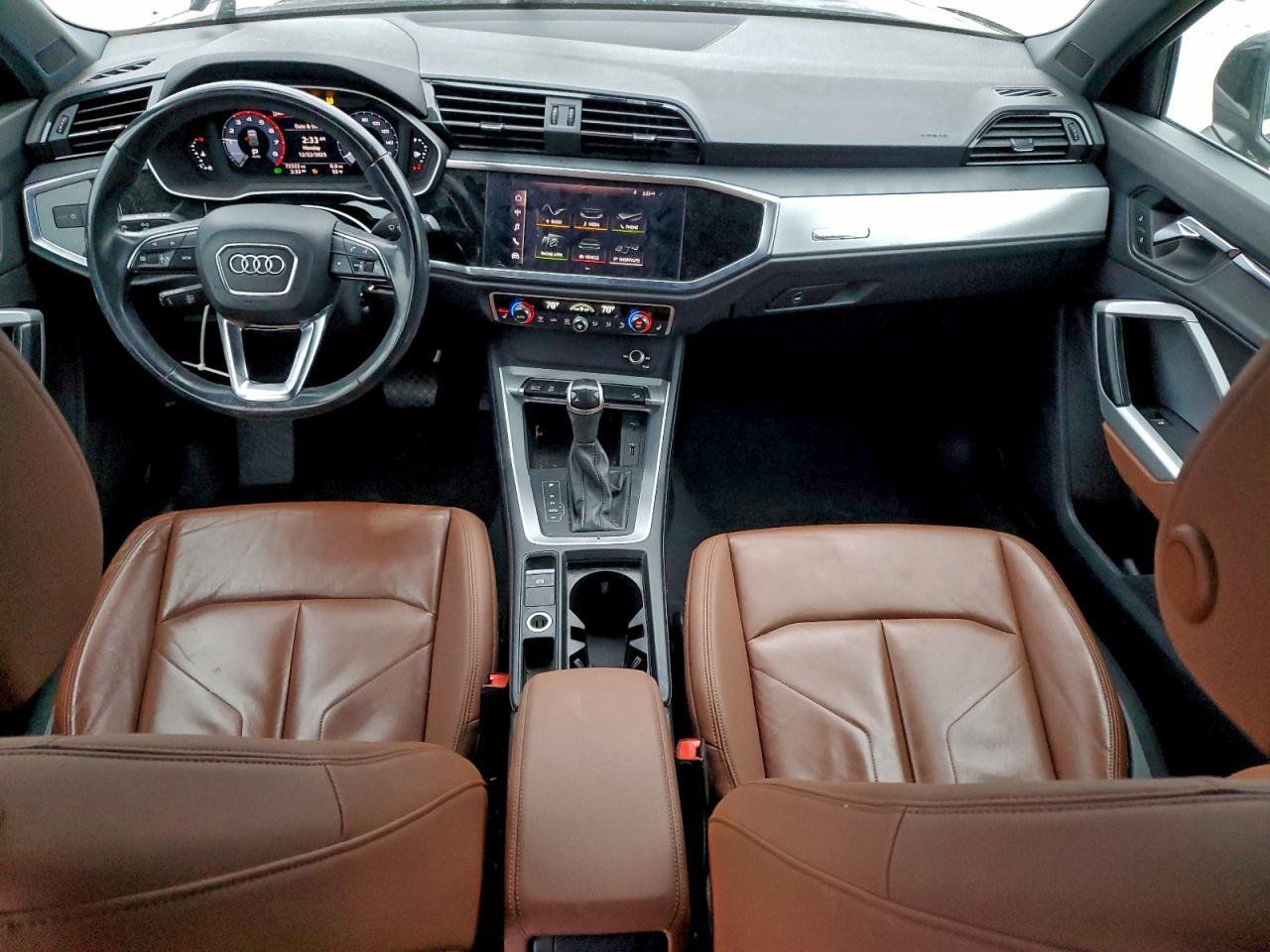 2021 Audi Q3 Premium 40 - zdjęcie 8