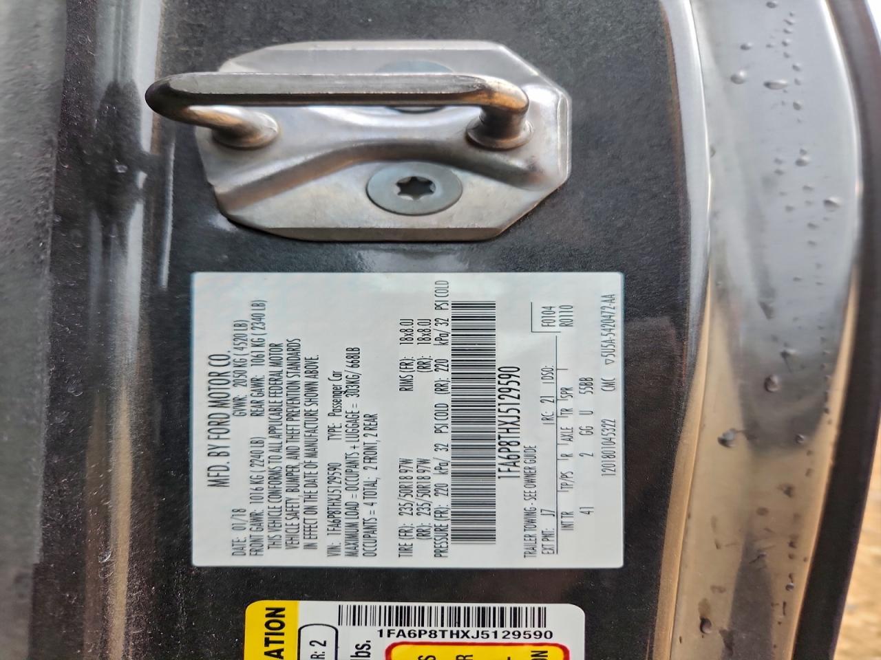 2018 Ford Mustang - zdjęcie 12